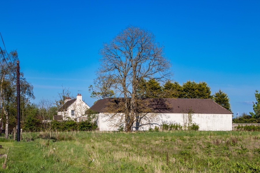 Throsk (site of) Castle in St Ninians, Stirlingshire Stravaiging